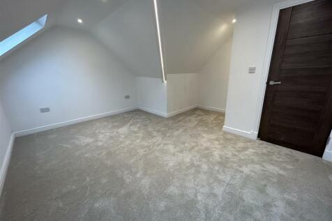 BEDROOM SIX