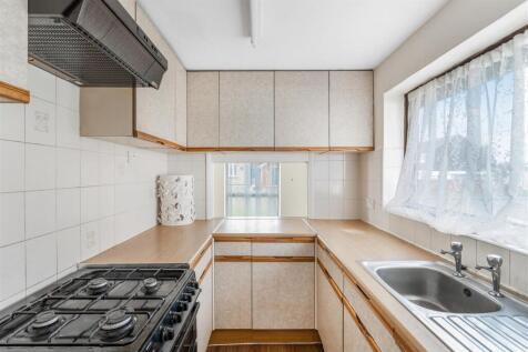 4 Hereford Way, Banbury-9.jpg