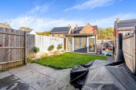 109 Bismore Road, Banbury-11.jpg