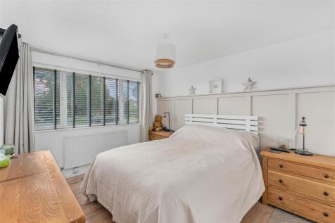 31 Mewburn Road, Banbury-11.jpg