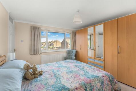 7 Lawrence Leys, Bloxham-22.jpg