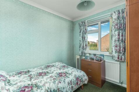 7 Lawrence Leys, Bloxham-25.jpg