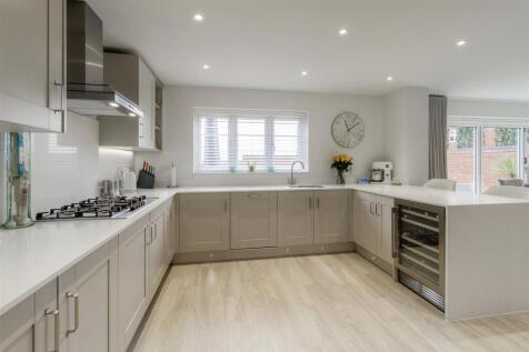 5 Wilson Close 011.jpg