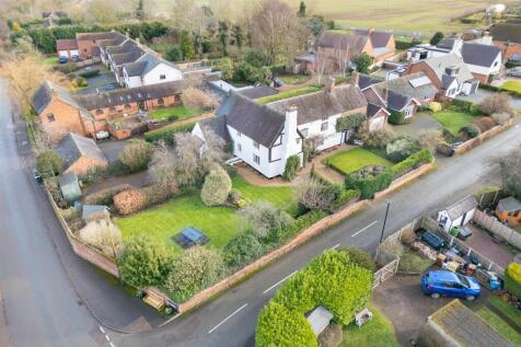 The Manor, Manor Lane, Harlaston