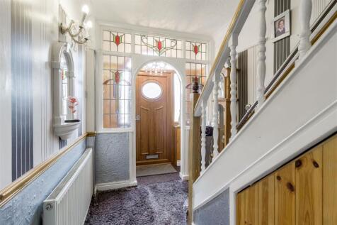 128 Watling Street, Grendon