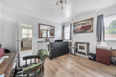 154 Hickman Road, Galley Common