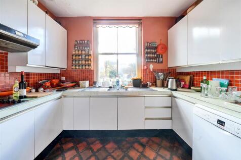 Danesfield, Rothersthorpe