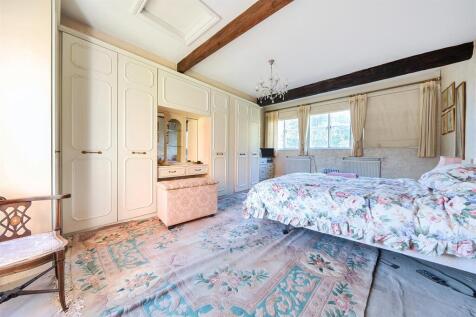 Danesfield, Rothersthorpe