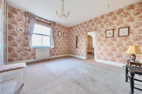 Danesfield, Rothersthorpe