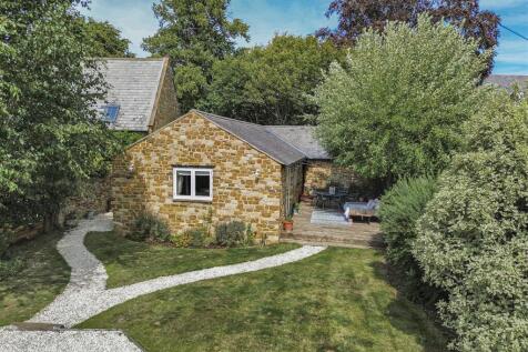 The Old Bull Pen, Milton Malsor