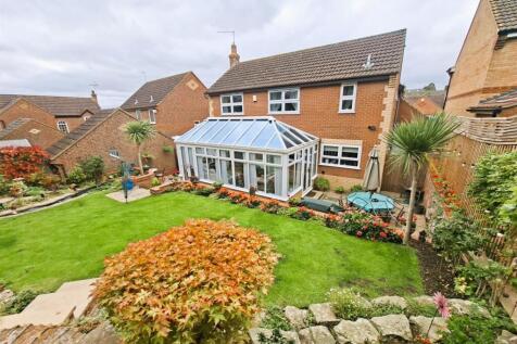 Primula Close, Northampton