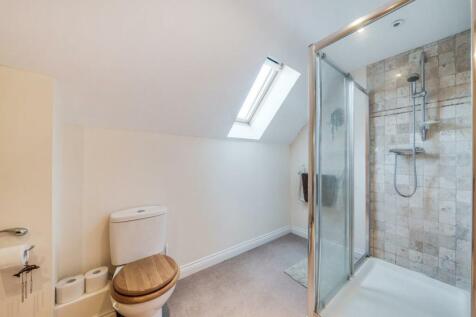 Church Street, Crick