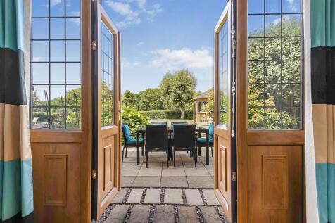 Honeysuckle Cottage, Stanford On Avon