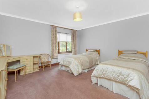 Home Close, Broadwell (22).jpg