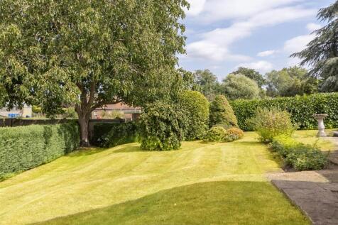 Home Close, Broadwell (3).jpg