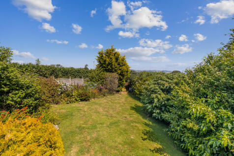 6 Rear Garden 30 Start Bay Park, Strete - 250725