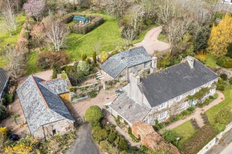 Holiday Cottages