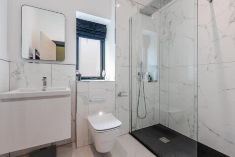 A27 - Brixton, Reeves House - 250618