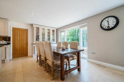 Kitchen/Dining Room/ Snug