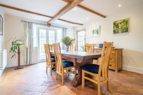 Kitchen / Breakfast Room