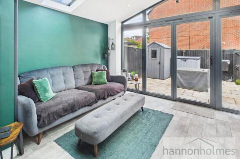 CAM05283G0-PR0062...