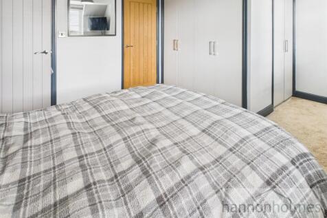 CAM05283G0-PR0062...