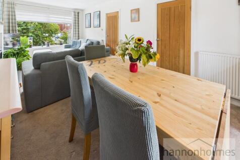 CAM05283G0-PR0083...