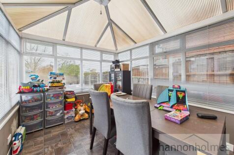 CAM05283G0-PR0119...