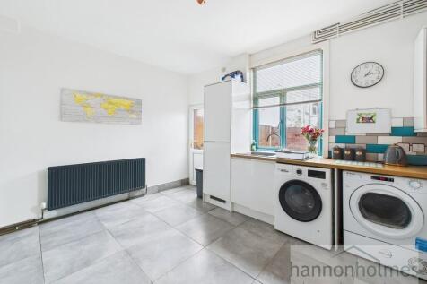 CAM05283G0-PR0129...