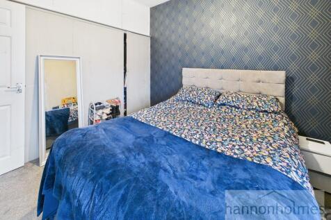 CAM05283G0-PR0129...