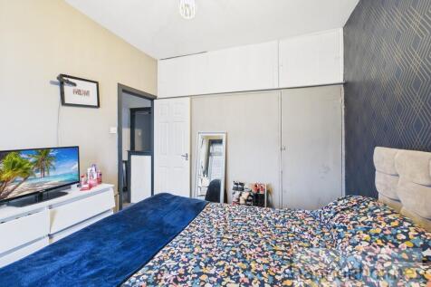 CAM05283G0-PR0129...