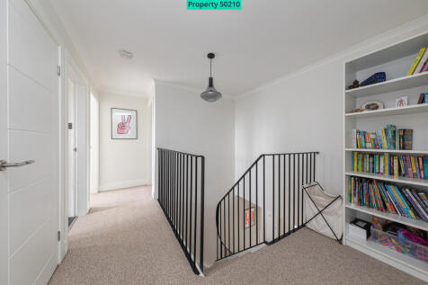 Landing and Staircase Balustrade