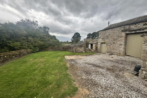 Additional outbuilding by separate negotiation 