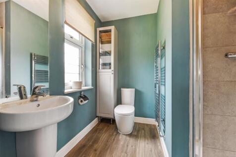 En Suite Shower Room