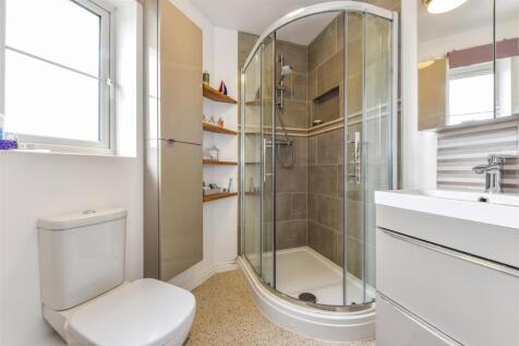 En Suite Shower