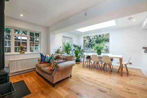 Kitchen/Dining/Living Room