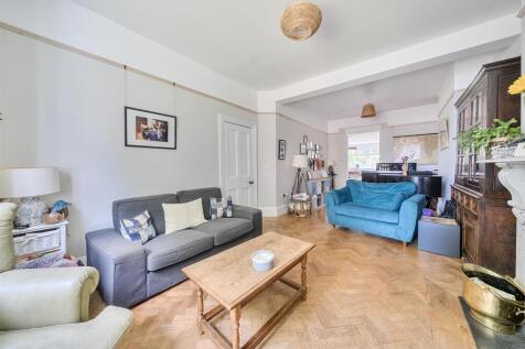 1312081-14-6855ac09ed81a-ARW1312081-25-6855ac09ed8