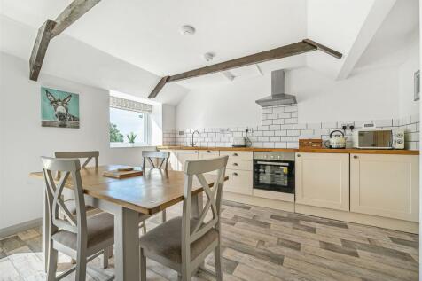 Horseshoe Cottage