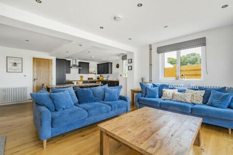 Holly Cottage