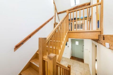 HALL &amp; STAIRCASE.jpg