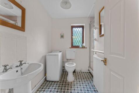 Ground Floor Shower Room.jpg