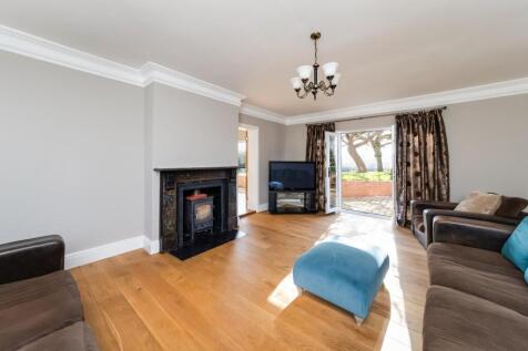 SITTING ROOM WITH A VIEW.jpg