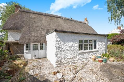 TERRACE AND REAR ACCESS.jpg