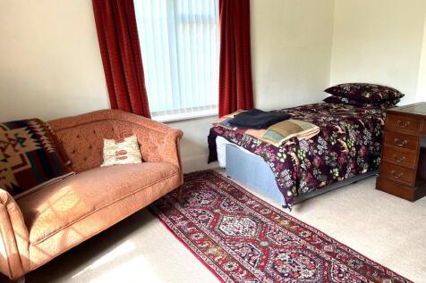 Recep/GF bedroom