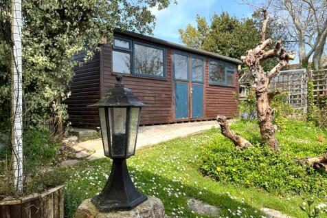 Garden studio