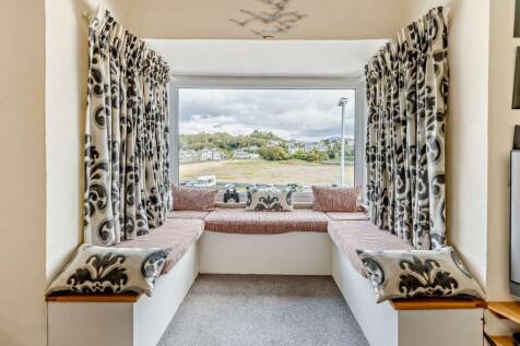8619695-interior15-800.jpg