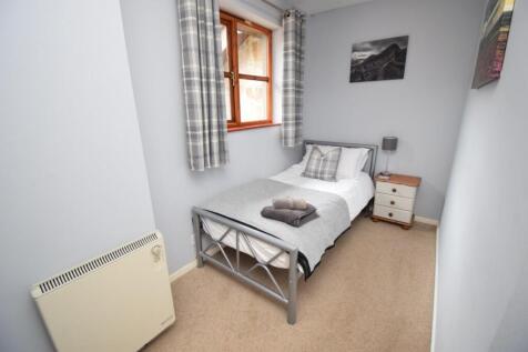 Bedroom 3.JPG