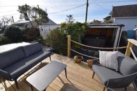 Decking (1).JPG