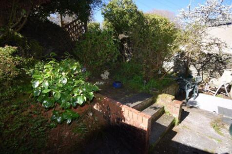 Rear Garden (1).JPG