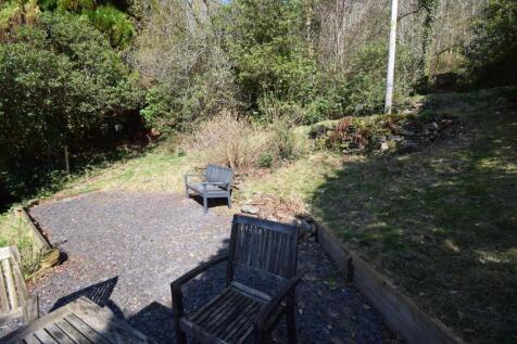 Rear Garden (1).JPG
